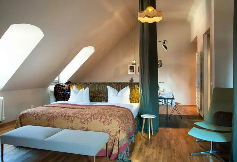 スーペリアースイート, Emmerich Hotel Görlitz