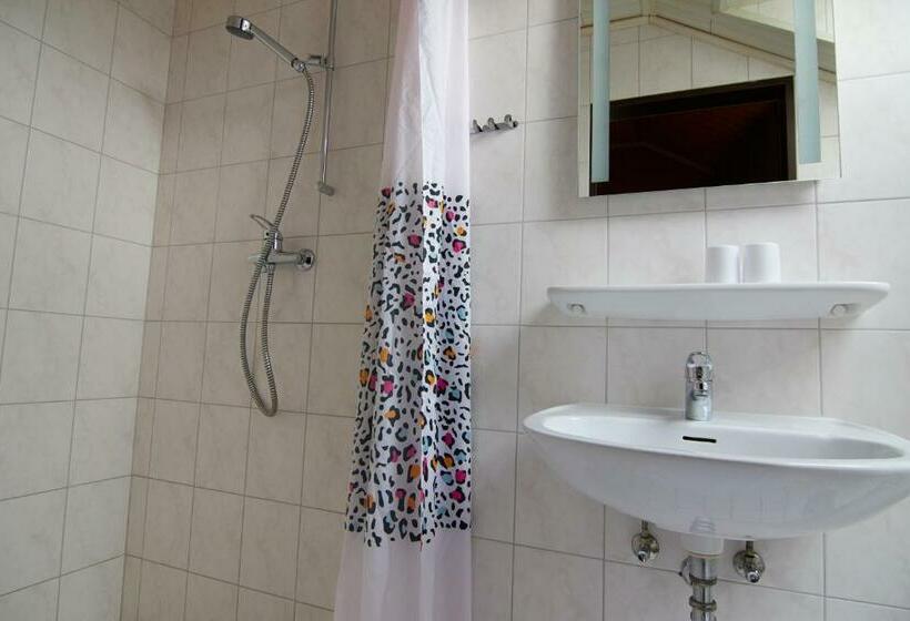 스탠다드 트리플 룸, Gisela S Gästehaus Brakel   Self Check In