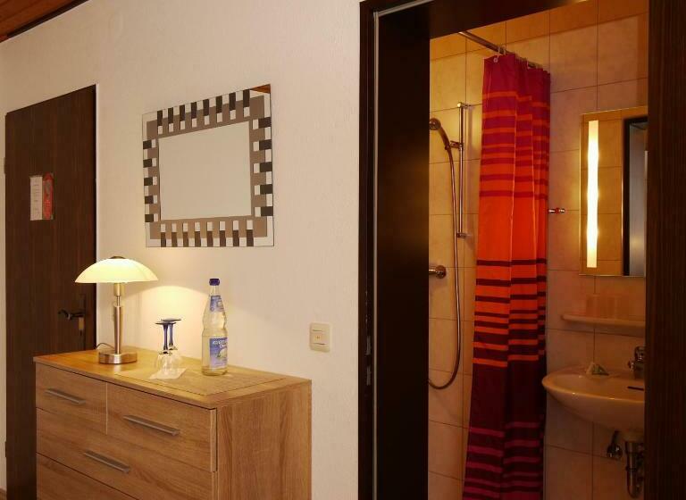 스탠다드 트리플 룸, Gisela S Gästehaus Brakel   Self Check In