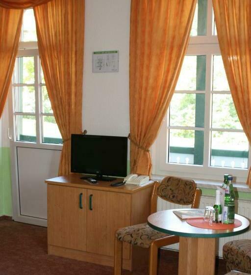 חדר סטנדרט עם מרפסת, Haus Kehrwieder   Hotel Am Kur Café