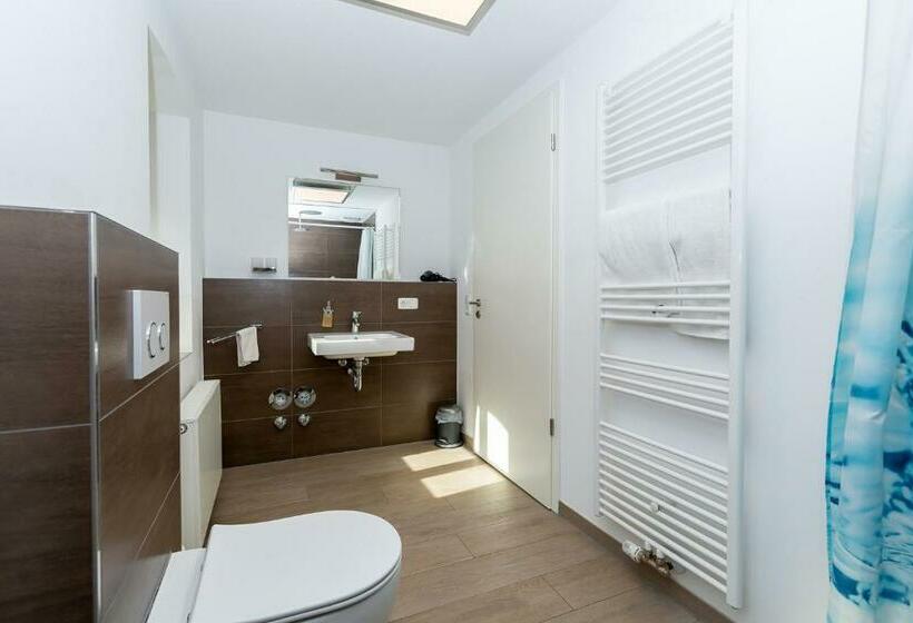 דירת חדר, Havana