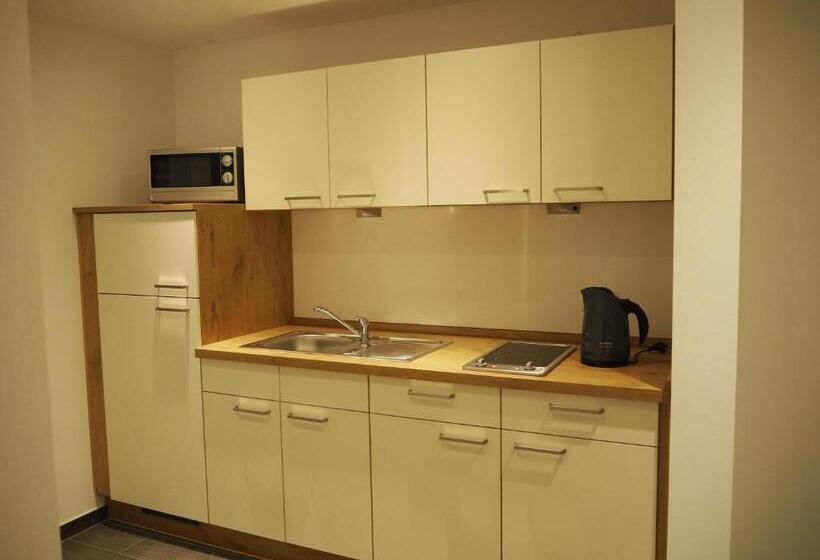 דירת חדר דלוקס, Havana