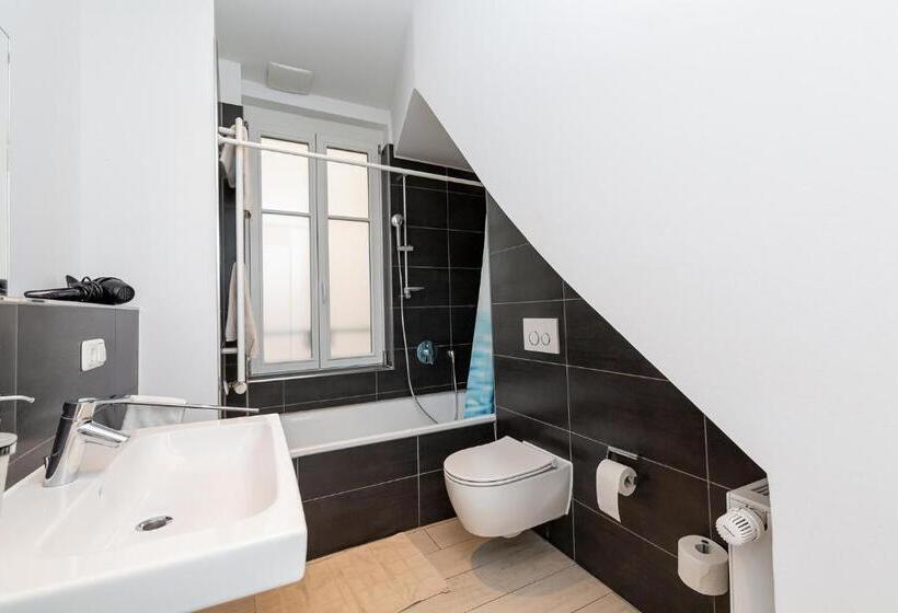 דירת חדר, Havana