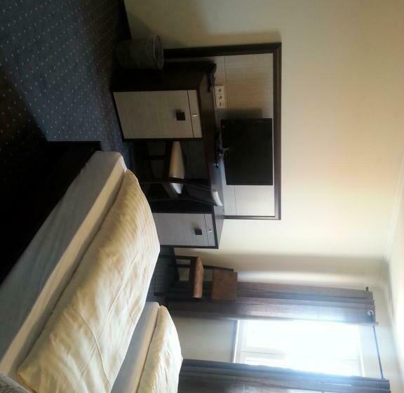 غرفة قياسية, Helena