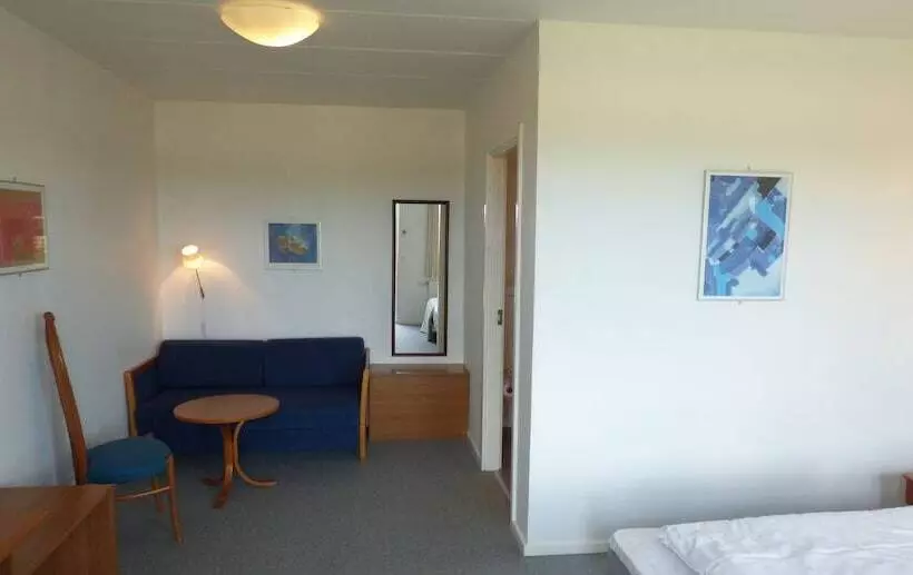 スタンダードシングルルーム, Korning B&b