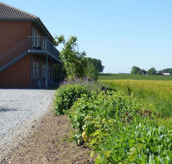 标准间, Korning B&b