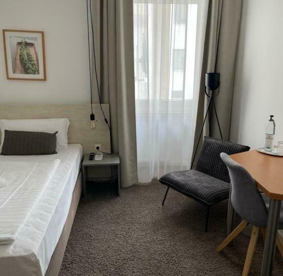 חדר סטנדרט יחיד, Max Hotel Düsseldorf Self Check In