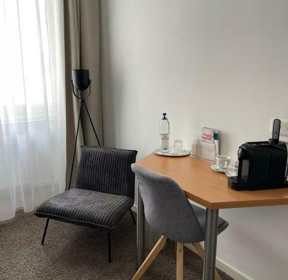 חדר סטנדרט יחיד, Max Hotel Düsseldorf Self Check In