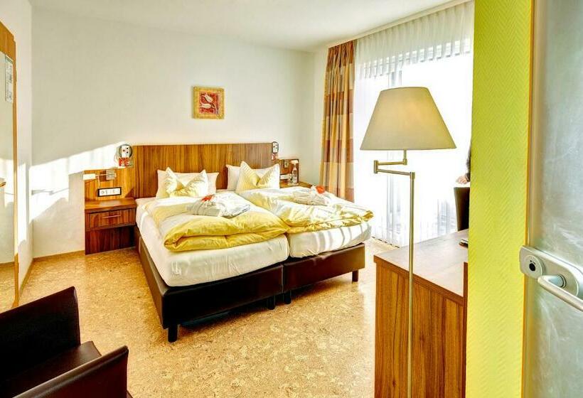 标准间, Muschinsky