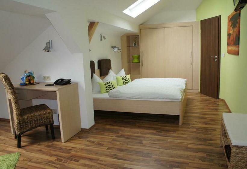 标准间, Muschinsky