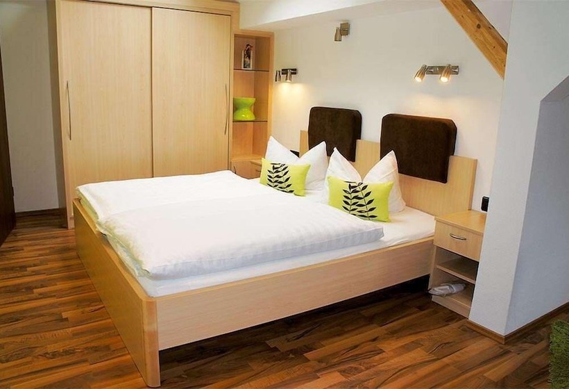 标准间, Muschinsky