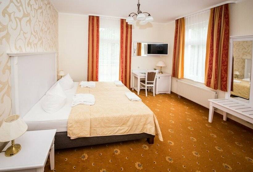 빌라 침실 1개, Ostseehotel Villen Im Park Ein Rovell