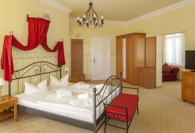 스위트, Ostseehotel Villen Im Park Ein Rovell