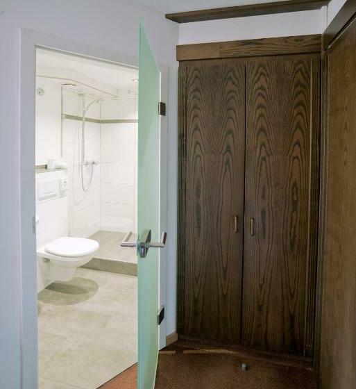 Номер Стандарт с Балконом, Restaurant Zum Hirschhaus