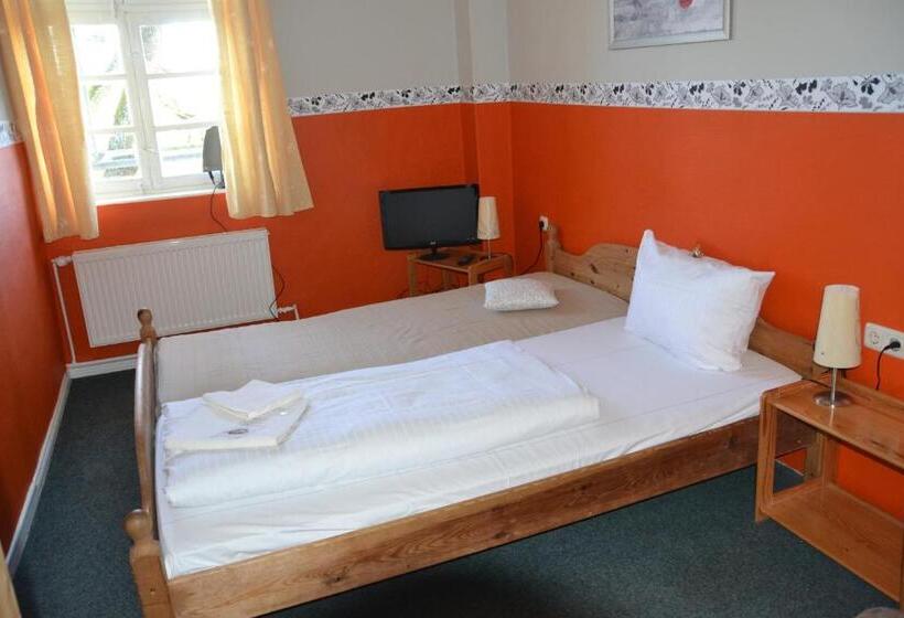 스탠다드 싱글 룸, Tonenburg