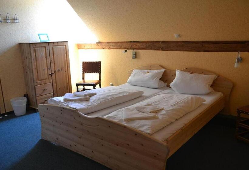 스탠다드 룸, Tonenburg