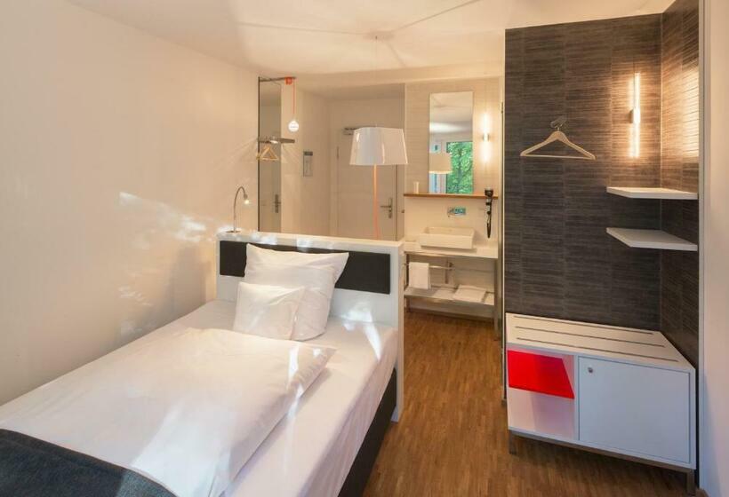 חדר קומפורט יחיד, V