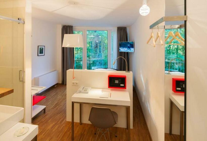 חדר קומפורט יחיד, V