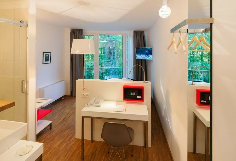 חדר קומפורט יחיד, V