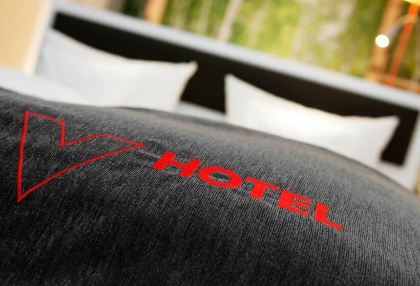 חדר פרמיום, V