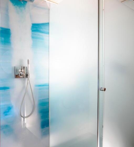 בית, חדר שינה 1, V