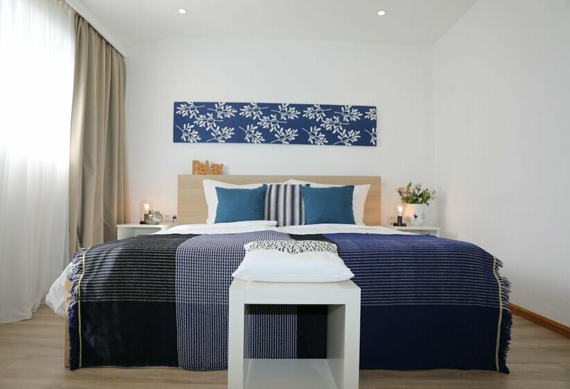 스탠다드 룸, Weinlaube