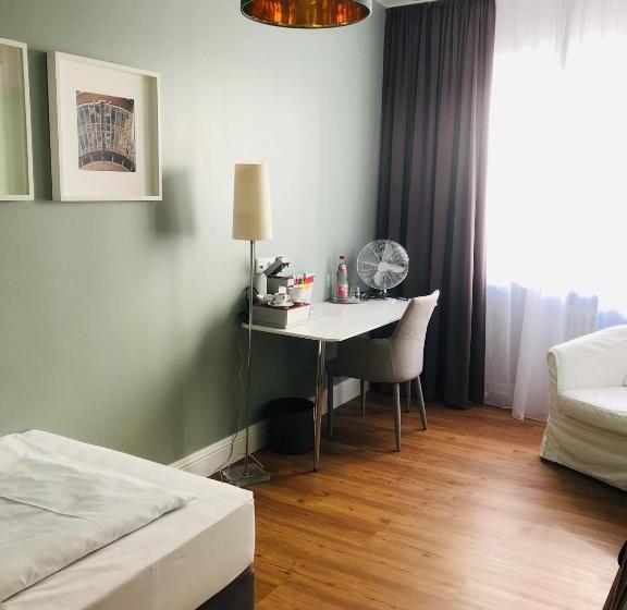 חדר סטנדרט יחיד, Max Hotel Düsseldorf Self Check In