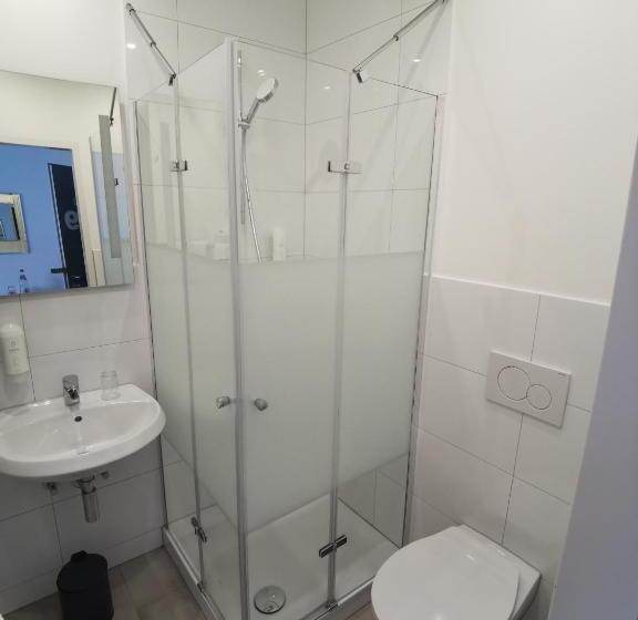 חדר סטנדרט, Max Hotel Düsseldorf Self Check In