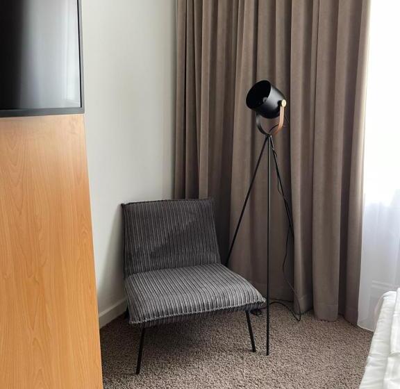 חדר סטנדרט, Max Hotel Düsseldorf Self Check In