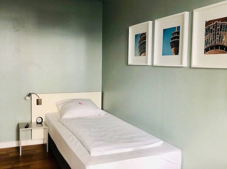 חדר סטנדרט יחיד, Max Hotel Düsseldorf Self Check In