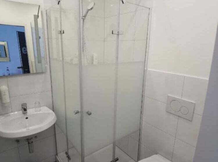 חדר סטנדרט, Max Hotel Düsseldorf Self Check In