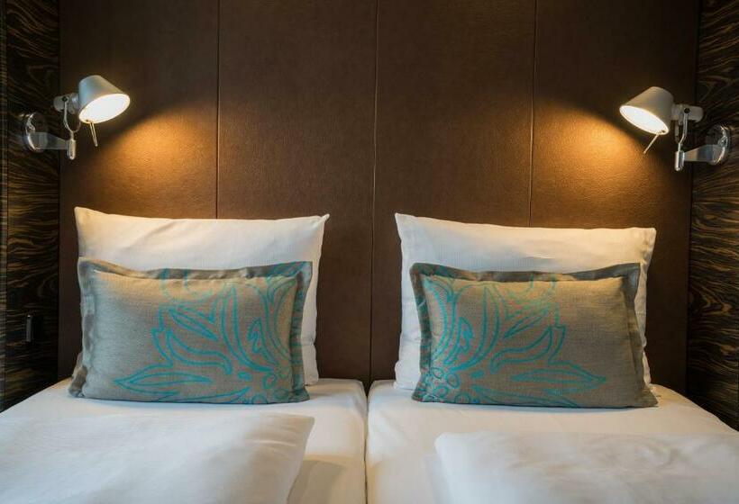 Номер Стандарт, Motel One Leipzigaugustusplatz