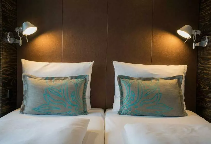キングサイズベッドのスタンダードルーム, Motel One Leipzigaugustusplatz