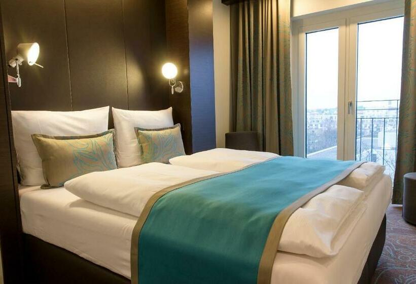 Номер Стандарт, Motel One Munich   Olympia Gate