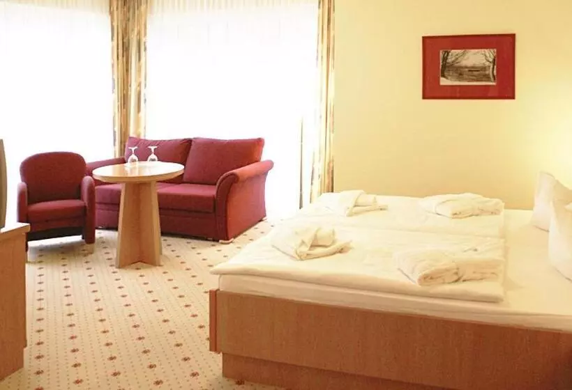 ビラホテル１ベッドルーム, Ostseehotel Villen Im Park   Ein Rovell