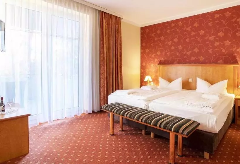 スイート, Ostseehotel Villen Im Park   Ein Rovell