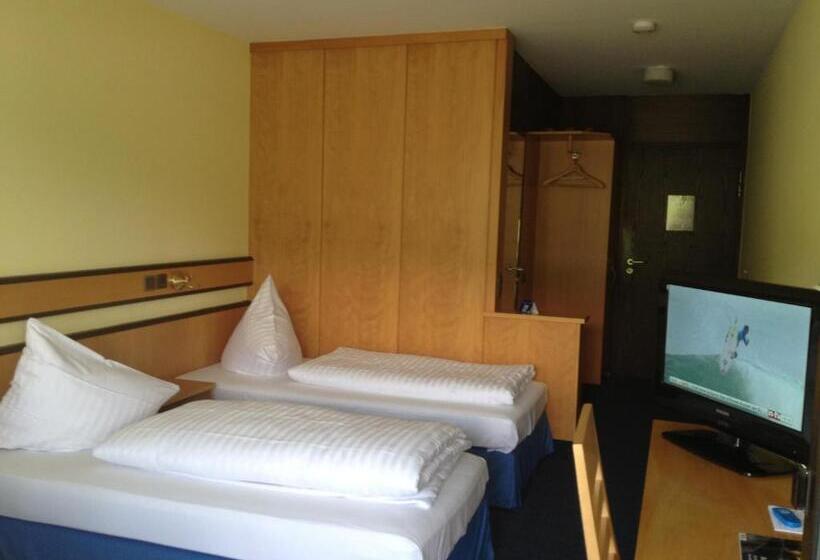 이코노미 룸, Parkhotel Am Schänzchen