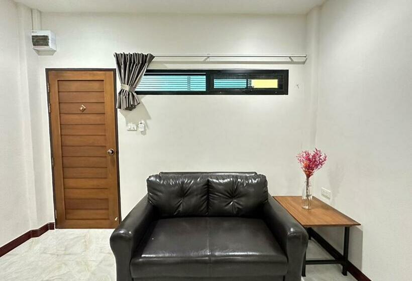 اتاق استاندارد, Cottagepine Rayong Resort&cafe