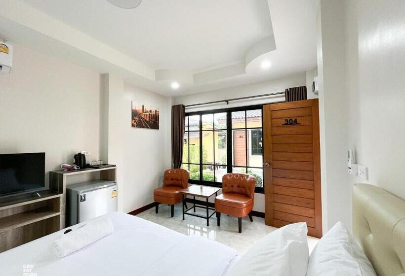 اتاق استاندارد با چشم‌انداز باغ, Cottagepine Rayong Resort&cafe
