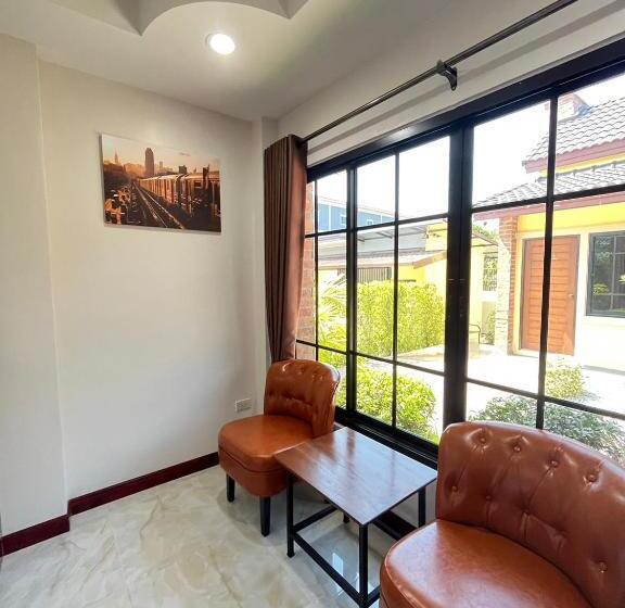 اتاق استاندارد با چشم‌انداز باغ, Cottagepine Rayong Resort&cafe