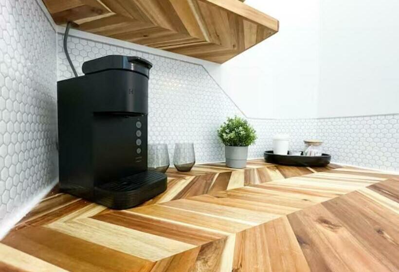 غرفة قياسية, Lake Superior Boutique