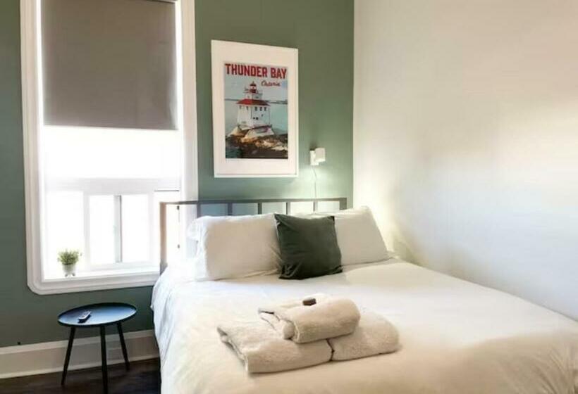 غرفة قياسية, Lake Superior Boutique