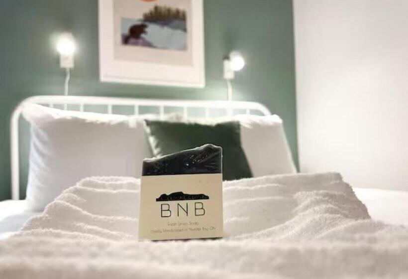 غرفة قياسية فردية, Lake Superior Boutique