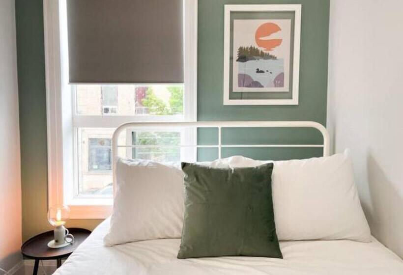 جناح غرفتين نوم, Lake Superior Boutique