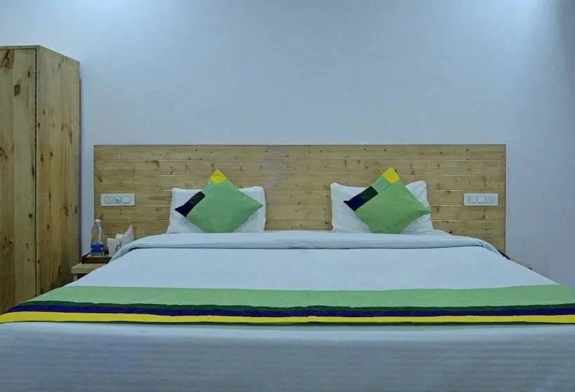 Deluxe-huone, Treebo The King Mohali