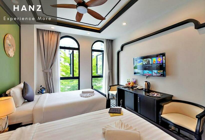 اتاق لوکس, Hanz Sofia Grand World Mini