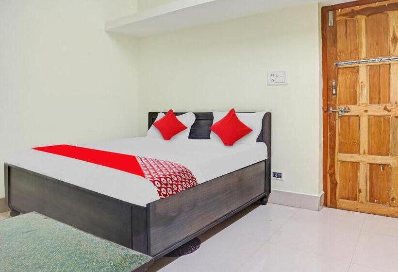 חדר קלאסי לשלושה, Oyo Flagship 70252  Samridhi