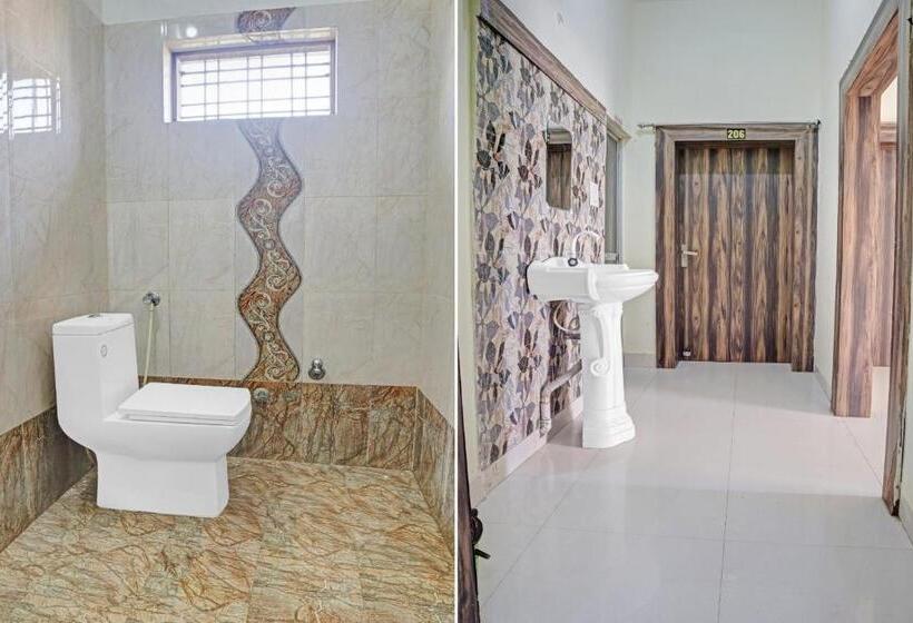 חדר קלאסי לשלושה, Oyo Flagship 70252  Samridhi