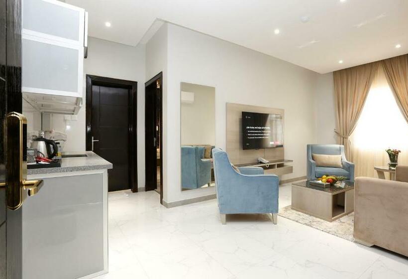 Studio Deluxe, وايت مون للأجنحة الفندقية  الرصراص