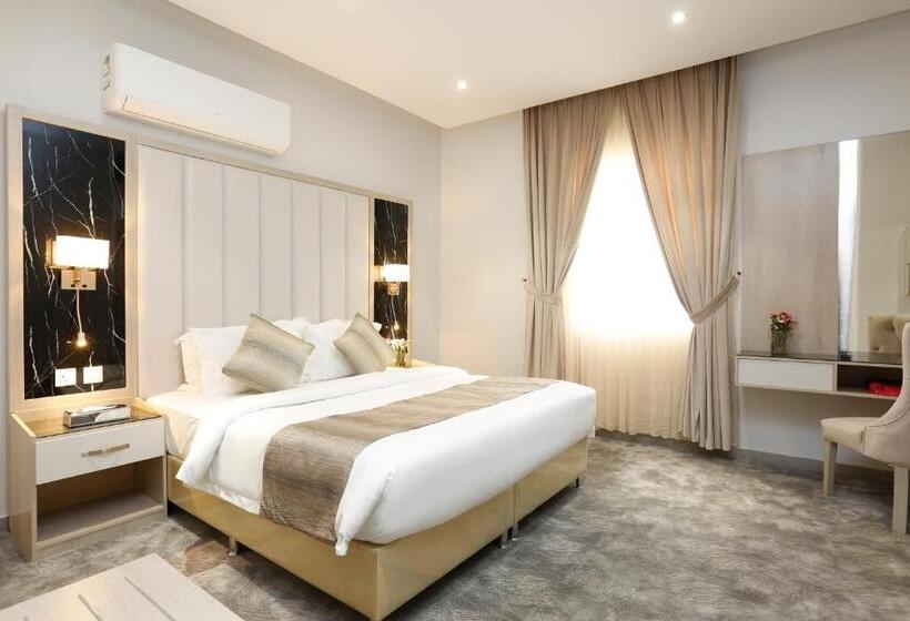 Suite Familiale, وايت مون للأجنحة الفندقية  الرصراص